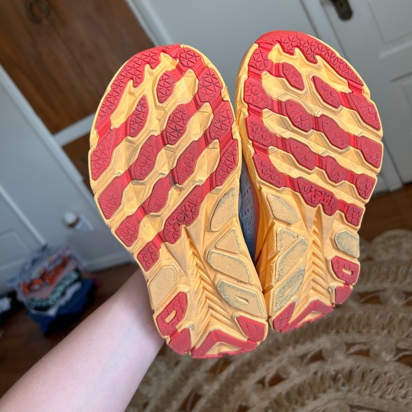 SOLD Hoka ONE Clifton 8 Summer Song/Ice Flow 6.5B - Picture 6 of 8